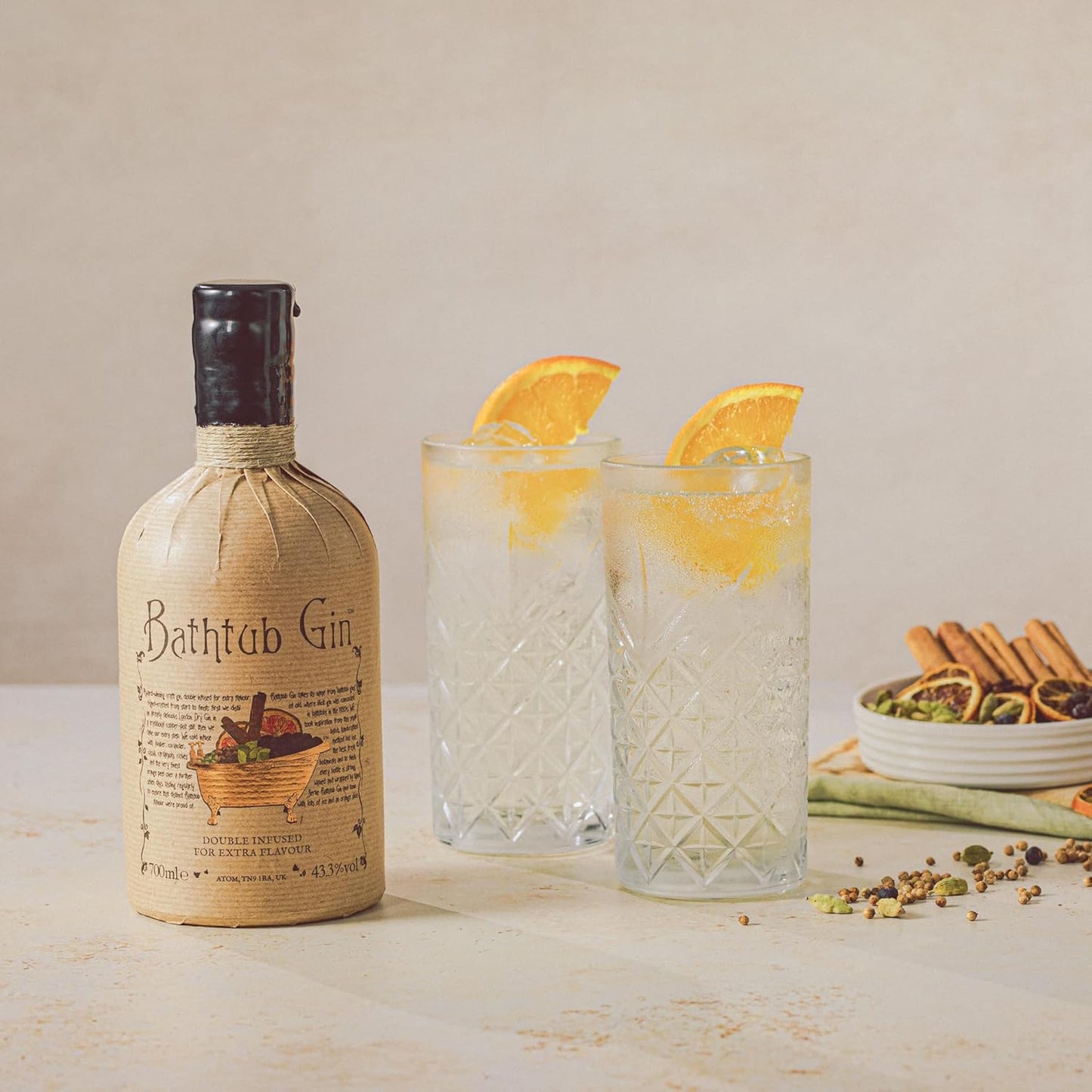 *MEMBERS SAVE EXTRA 10%* Gin, Bathtub, Dry London, England, 70ml, 43.4%