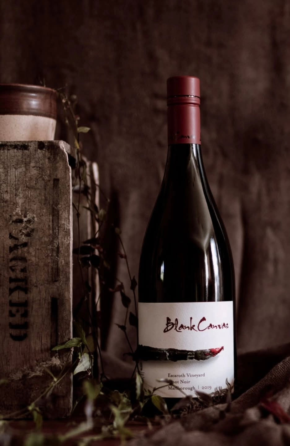 **WINNER TASTING NIGHT** Pinot Noir, Blank Canvas, Escaroth Vineyard Marlborough, New Zealand