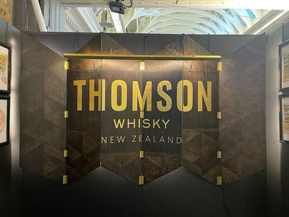 **Classy, smokey with earthy peat** Whisky, South Island Peat, Single Malt, Tomson, New Zealand, 70cl, 46%