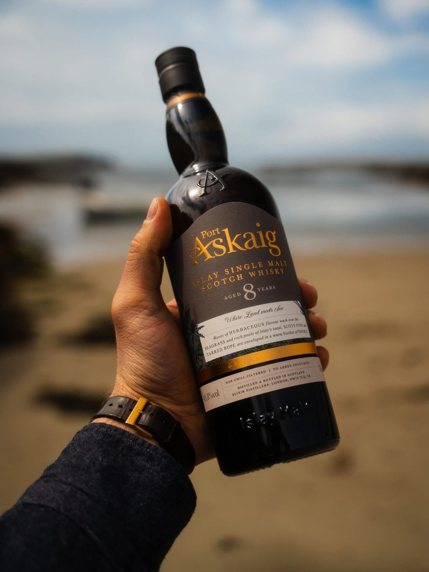 **This way whisky snobs** Whisky, 8 Years, Single Malt, Port Askaig, Isley, Scotland, 70cl, 45.8%